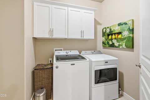 Tiny photo for 4452 SW Salmon Place, Redmond, OR 97756 (MLS # 220222587)