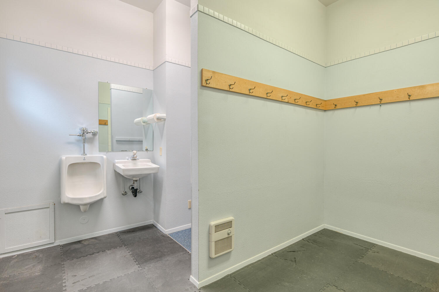 Wiestoria - Commercial Sale