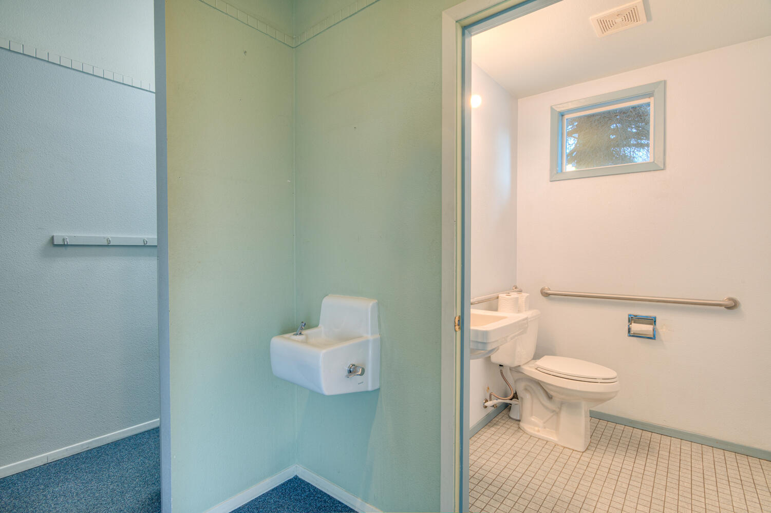 Wiestoria - Commercial Sale