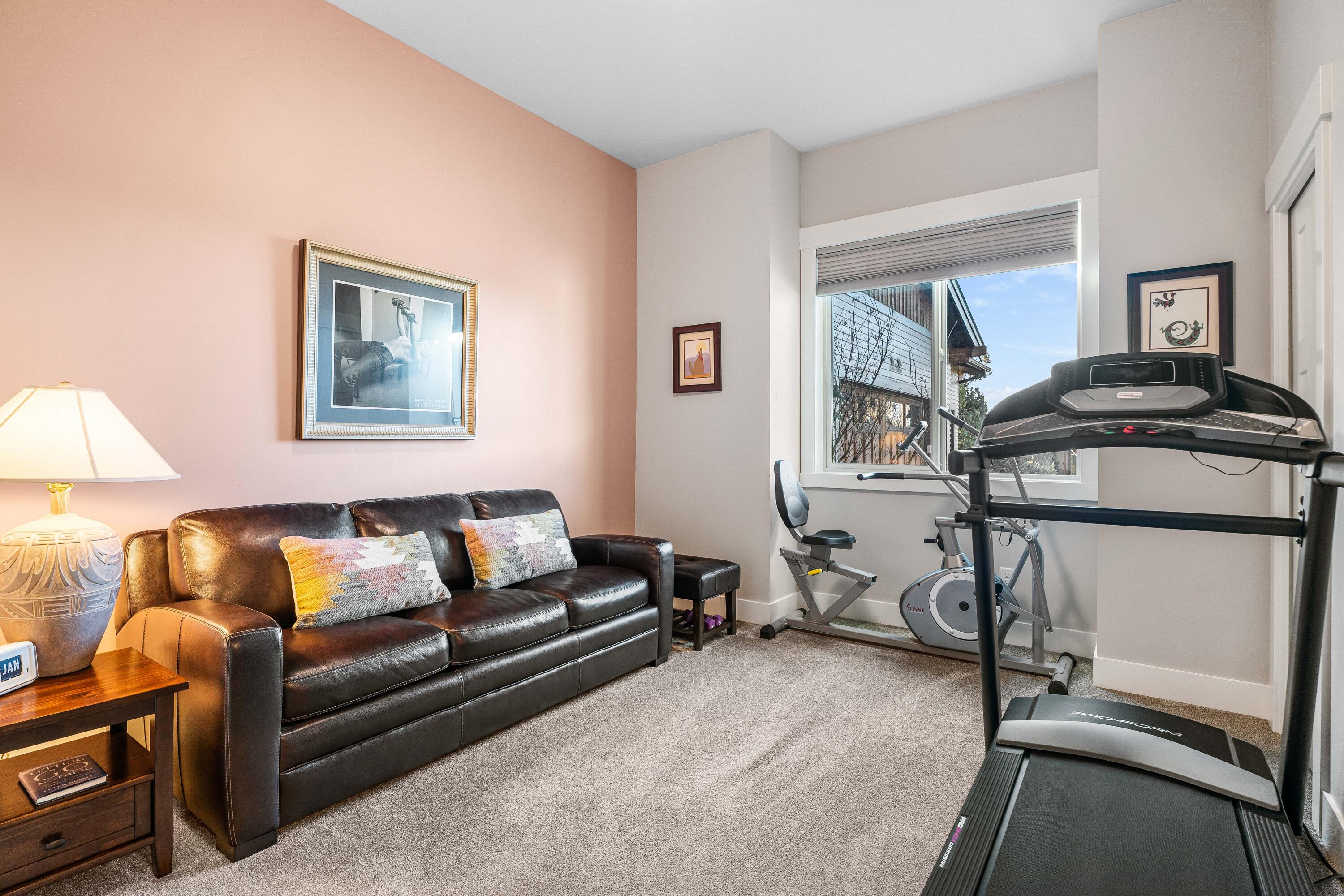 Eagle Crest - Residential