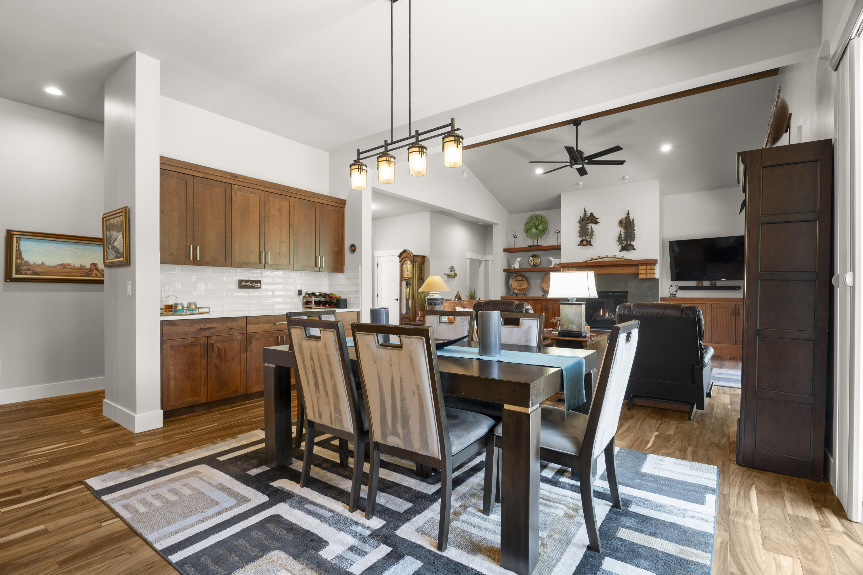 Eagle Crest - Residential