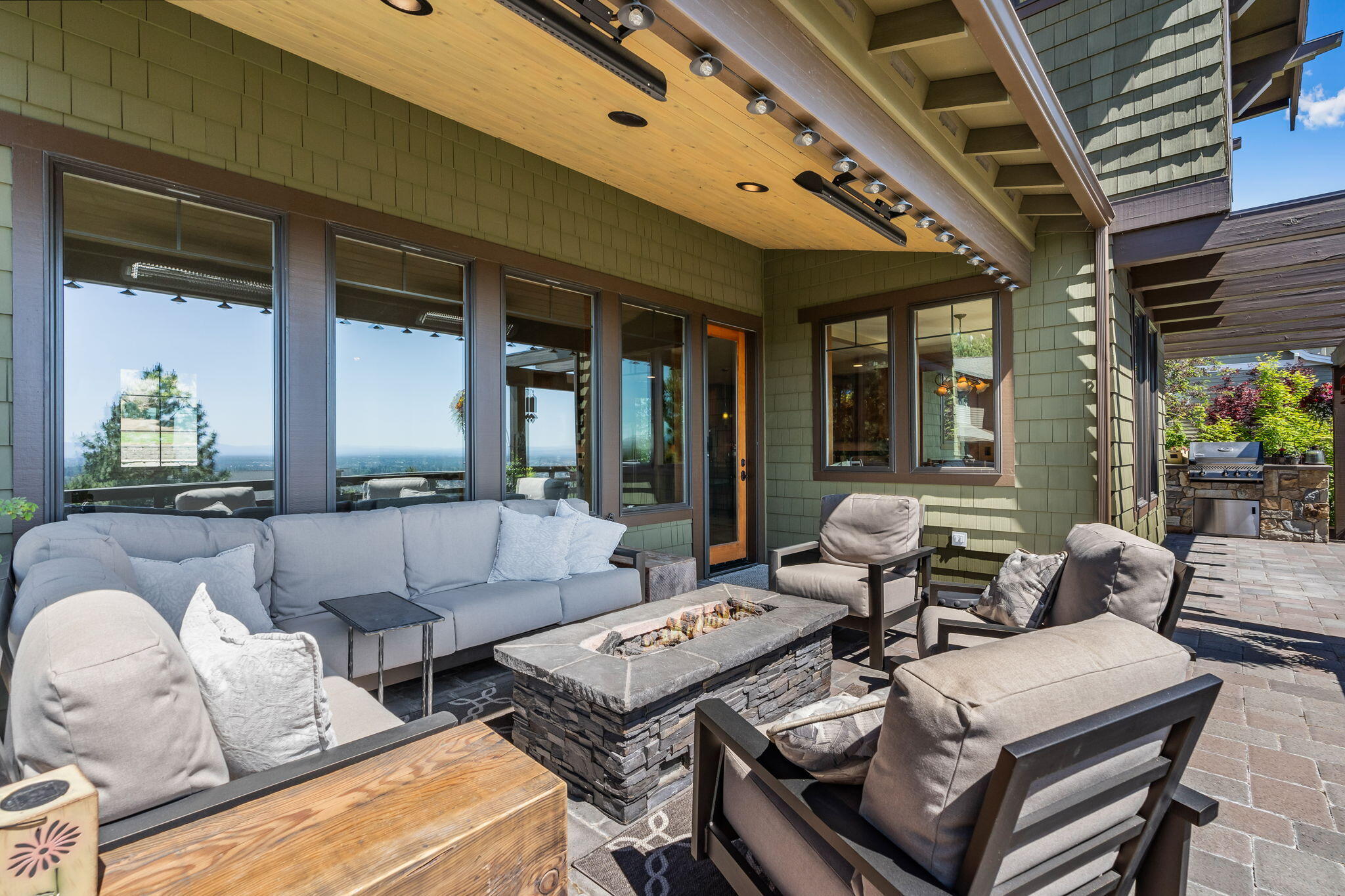 Awbrey Road Heights - Residential