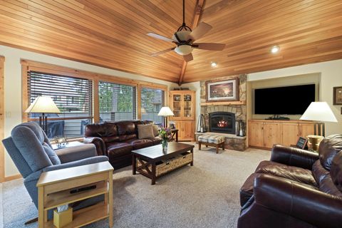 Tiny photo for 57809 Mount Rainier Lane #11, Sunriver, OR 97707 (MLS # 220217402)