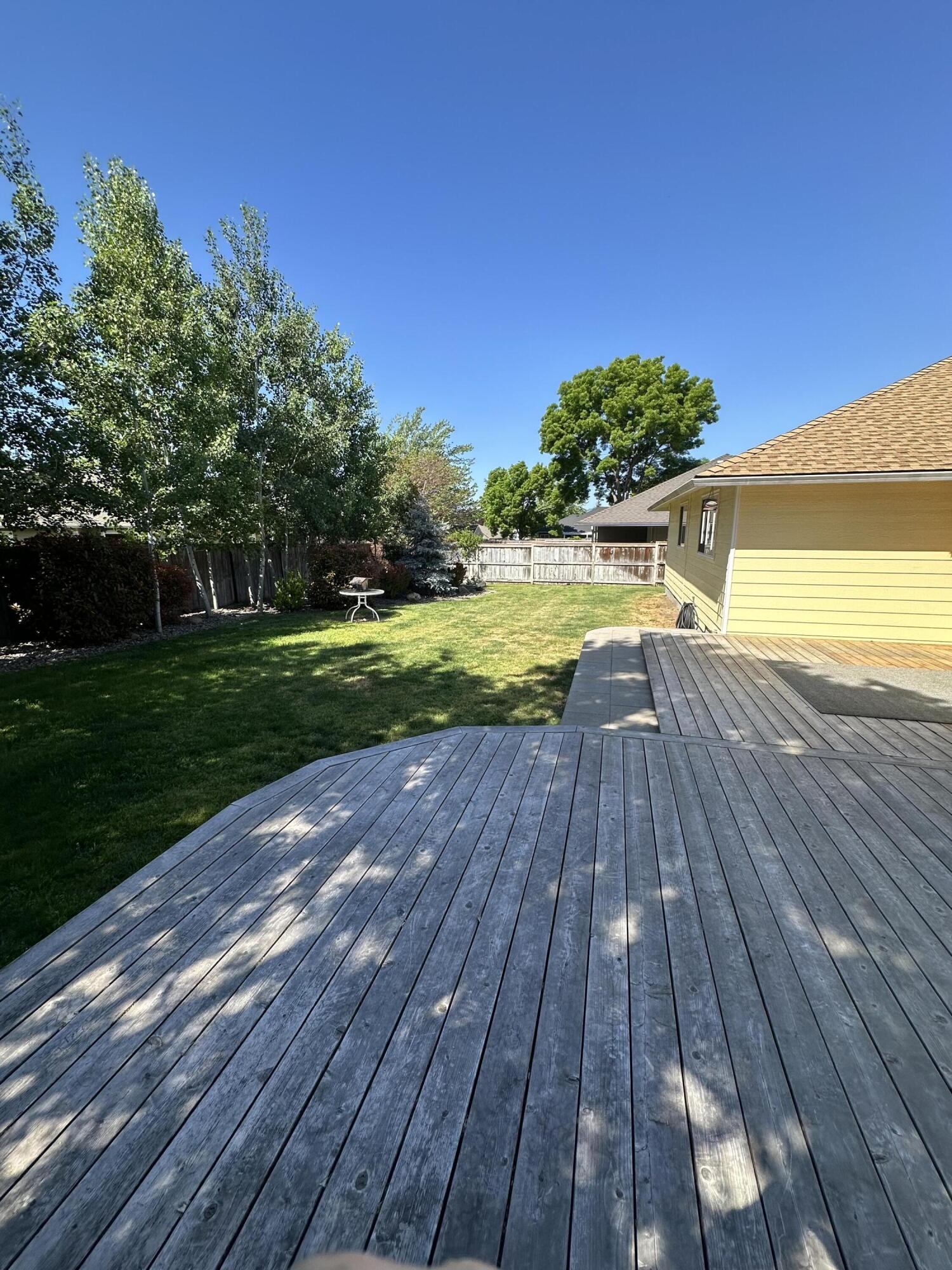 Larson Creek Estates Phases 1And 2 - Residential