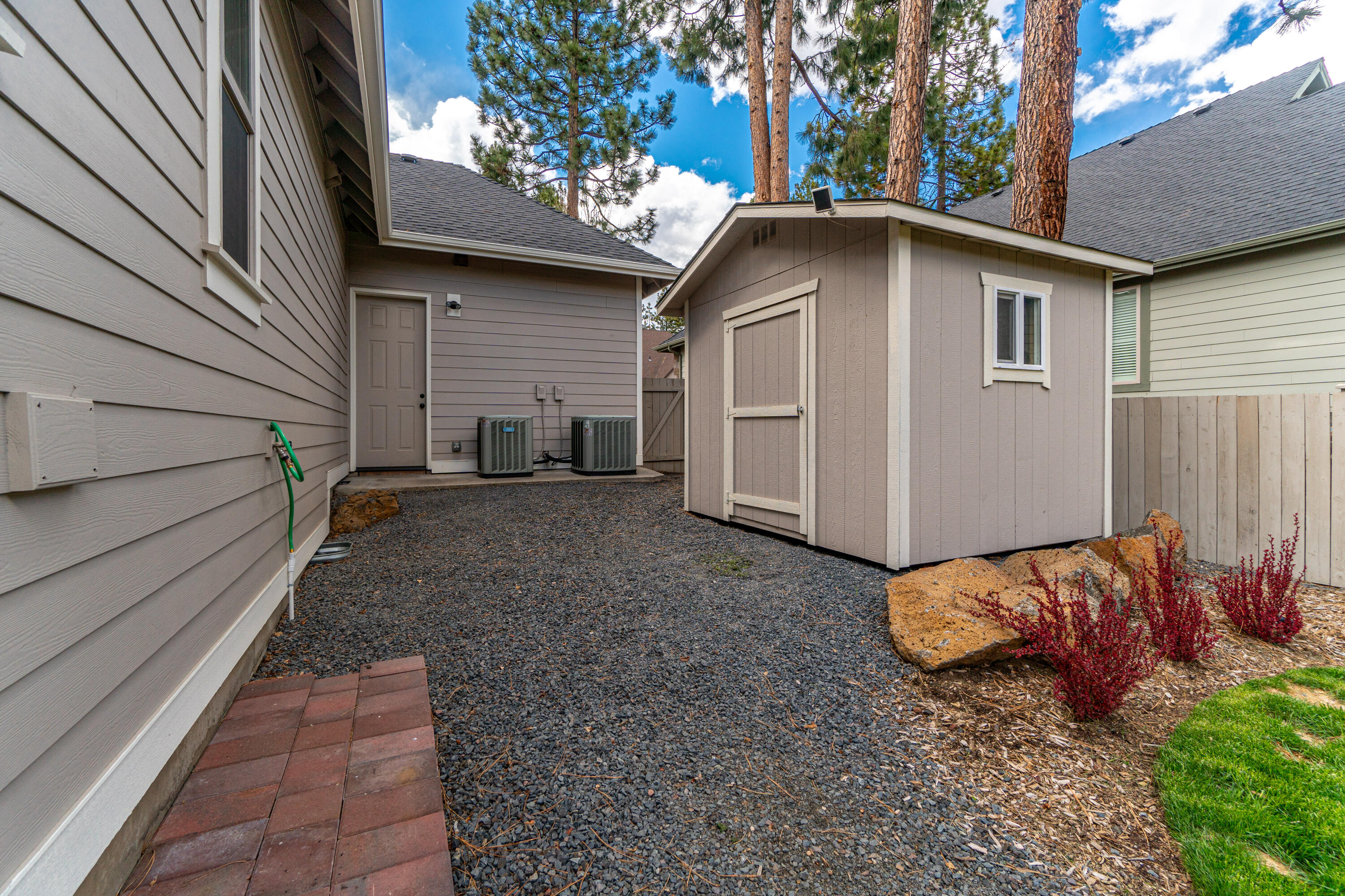 River Rim - Residential