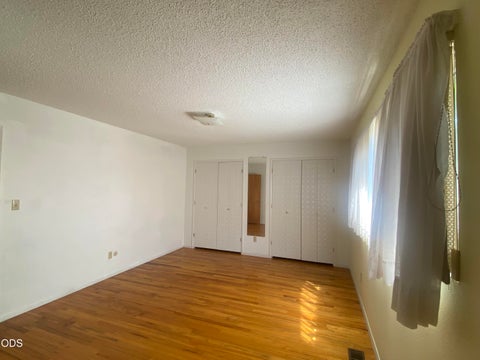 Tiny photo for 2433 Redwood Drive, Klamath Falls, OR 97601 (MLS # 220226628)