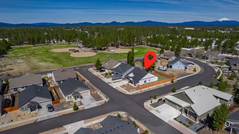 Tiny photo for 16662 Cabin Lake Lane, La Pine, OR 97739 (MLS # 220200615)