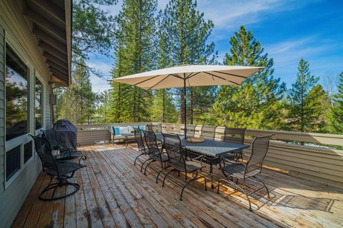 Tiny photo for 17948 Shadow Lane #7, Sunriver, OR 97707 (MLS # 220221638)