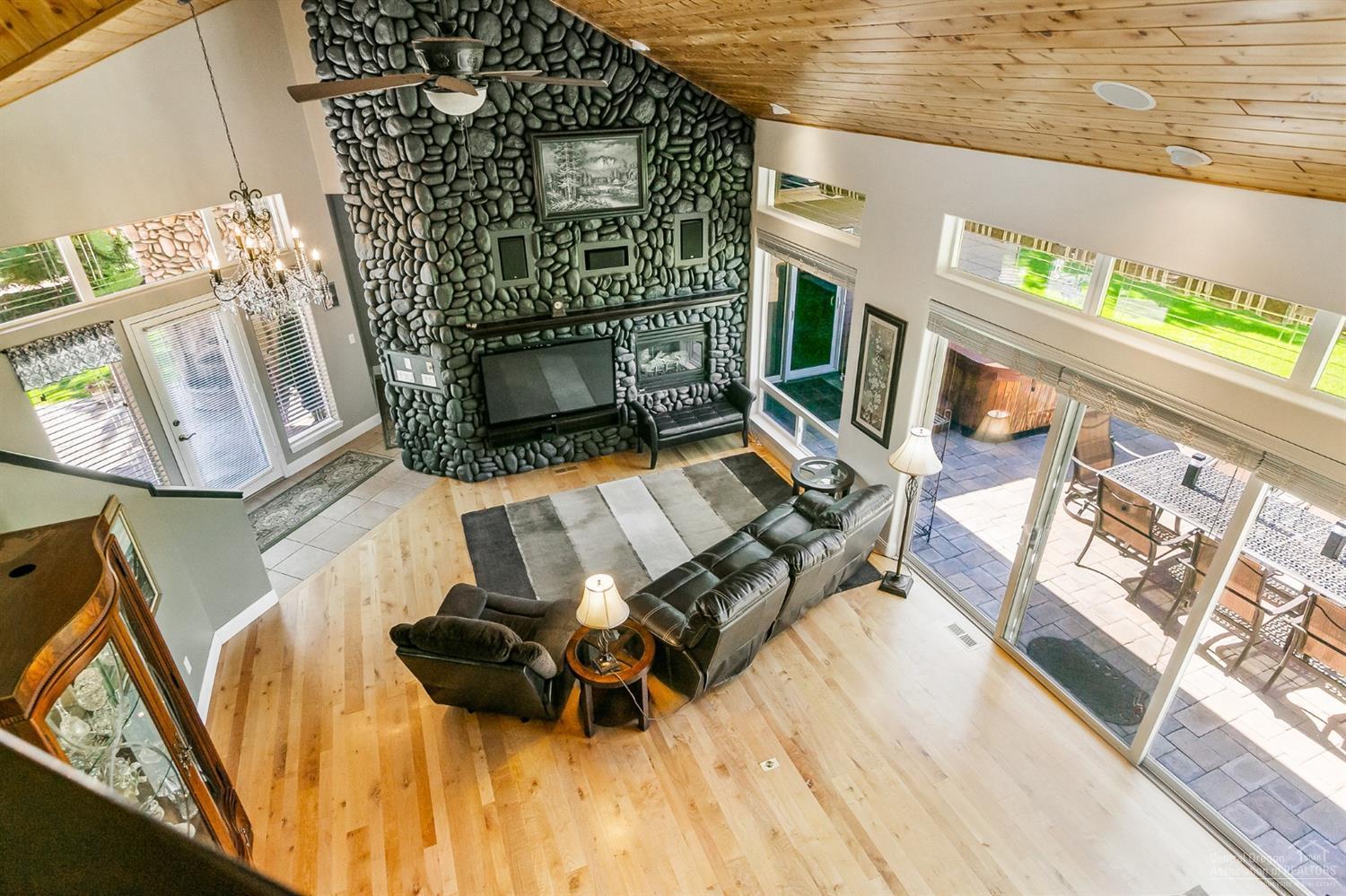 Eagle Crest - Residential