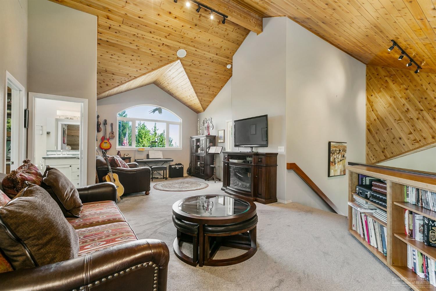 Eagle Crest - Residential