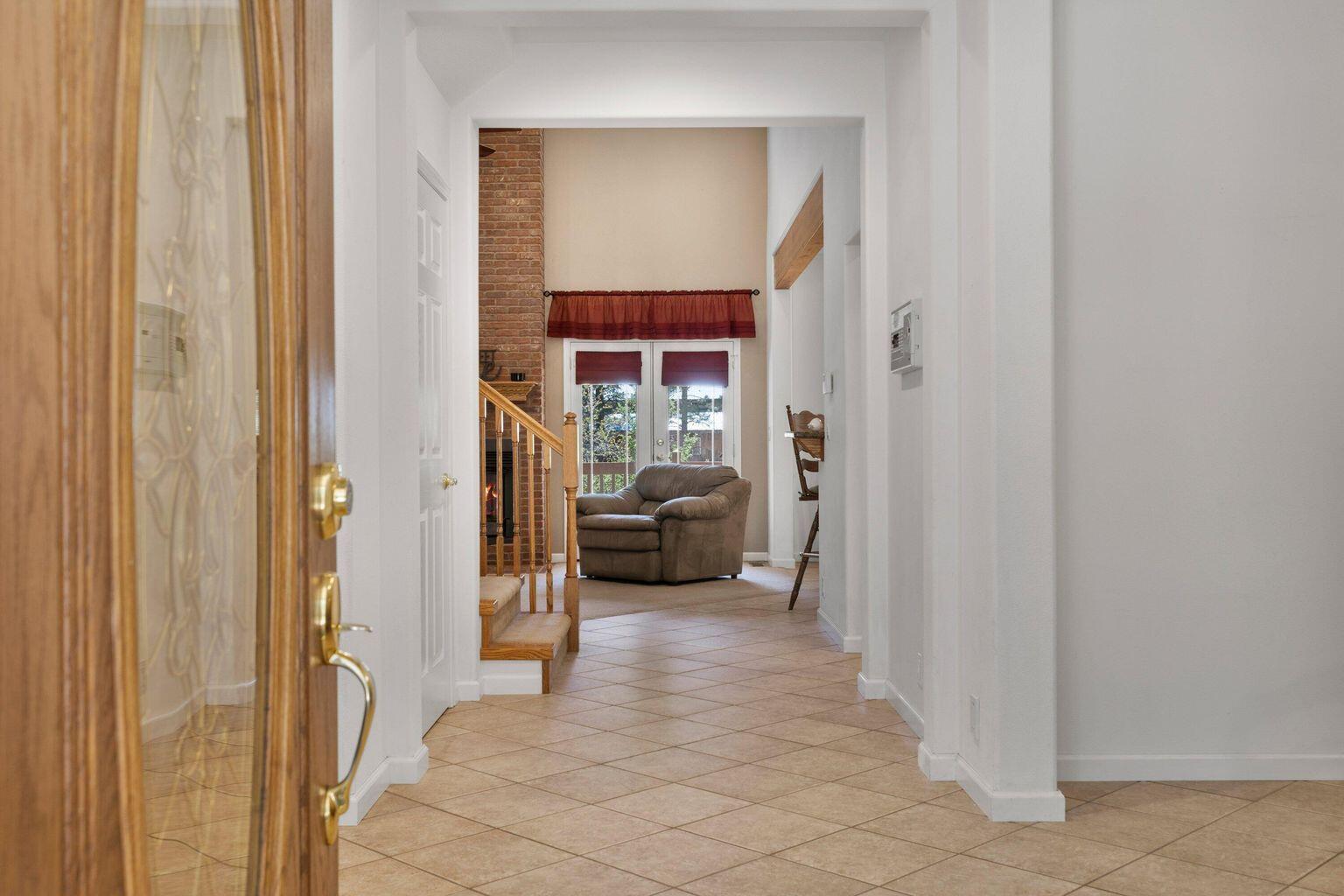 14907 Ponderosa Loop