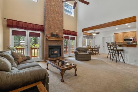 Tiny photo for 14907 Ponderosa Loop, La Pine, OR 97739 (MLS # 220216467)