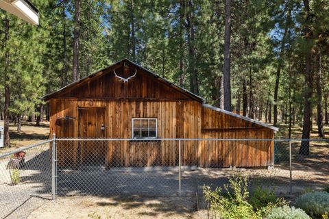 Tiny photo for 14907 Ponderosa Loop, La Pine, OR 97739 (MLS # 220216467)
