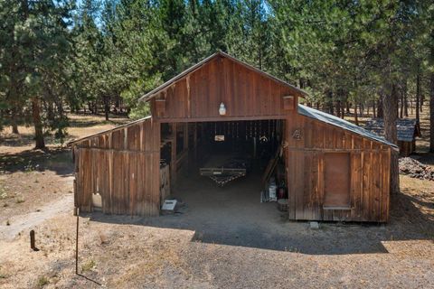 Tiny photo for 14907 Ponderosa Loop, La Pine, OR 97739 (MLS # 220216467)