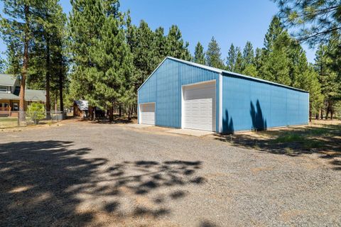 Tiny photo for 14907 Ponderosa Loop, La Pine, OR 97739 (MLS # 220216467)
