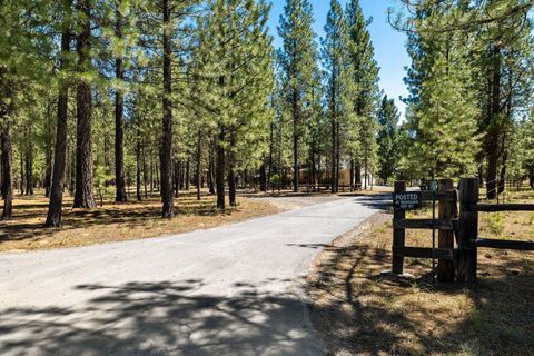 Tiny photo for 14907 Ponderosa Loop, La Pine, OR 97739 (MLS # 220216467)