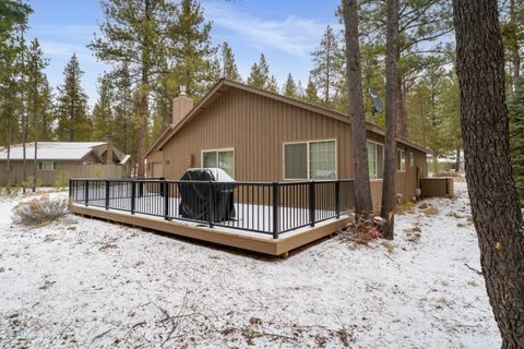 Tiny photo for 56926 E Park Lane #12, Sunriver, OR 97707 (MLS # 220215696)