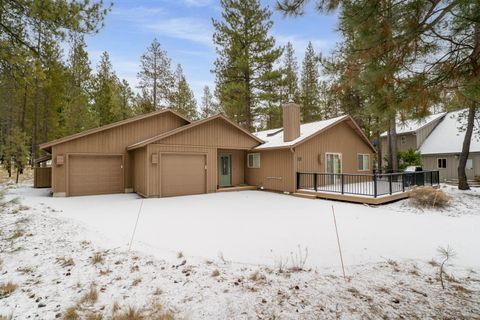 Tiny photo for 56926 E Park Lane #12, Sunriver, OR 97707 (MLS # 220215696)