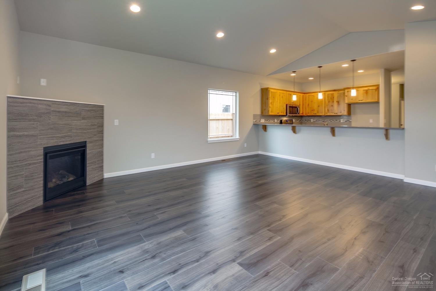 Fieldstone Crossing - Residential