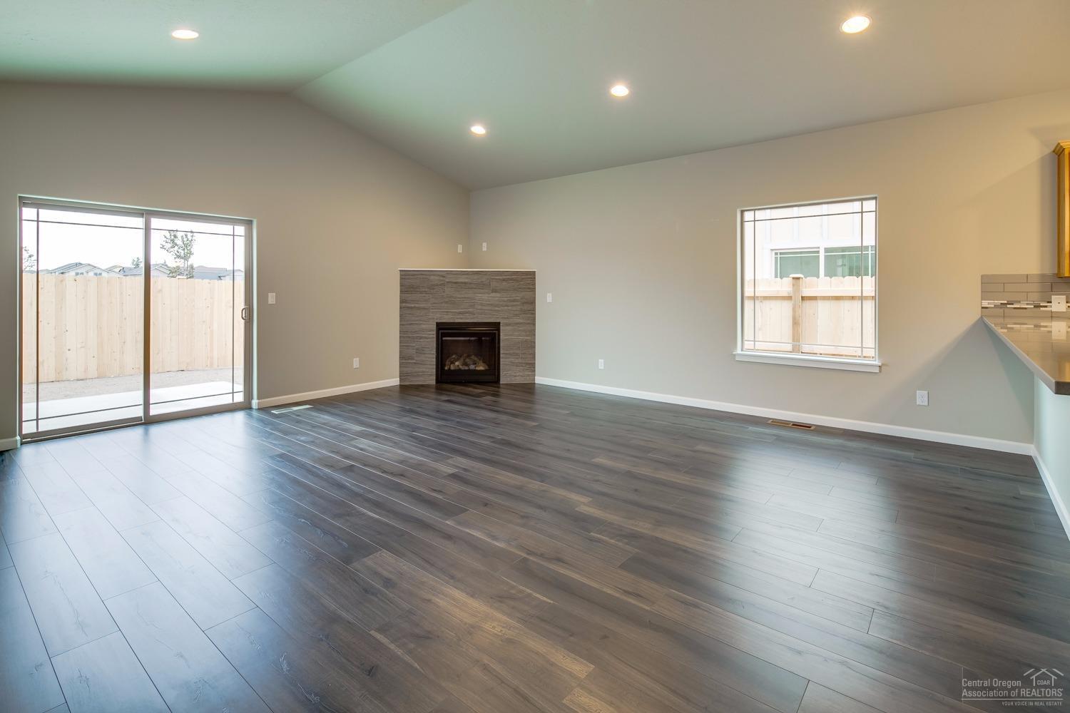 Fieldstone Crossing - Residential