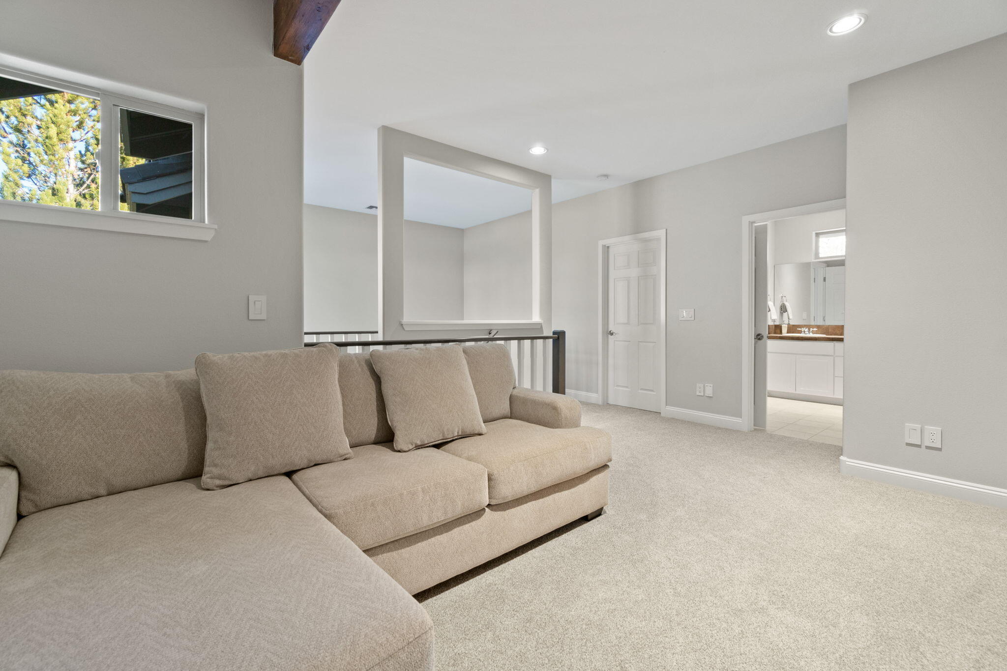 Broken Top - Residential