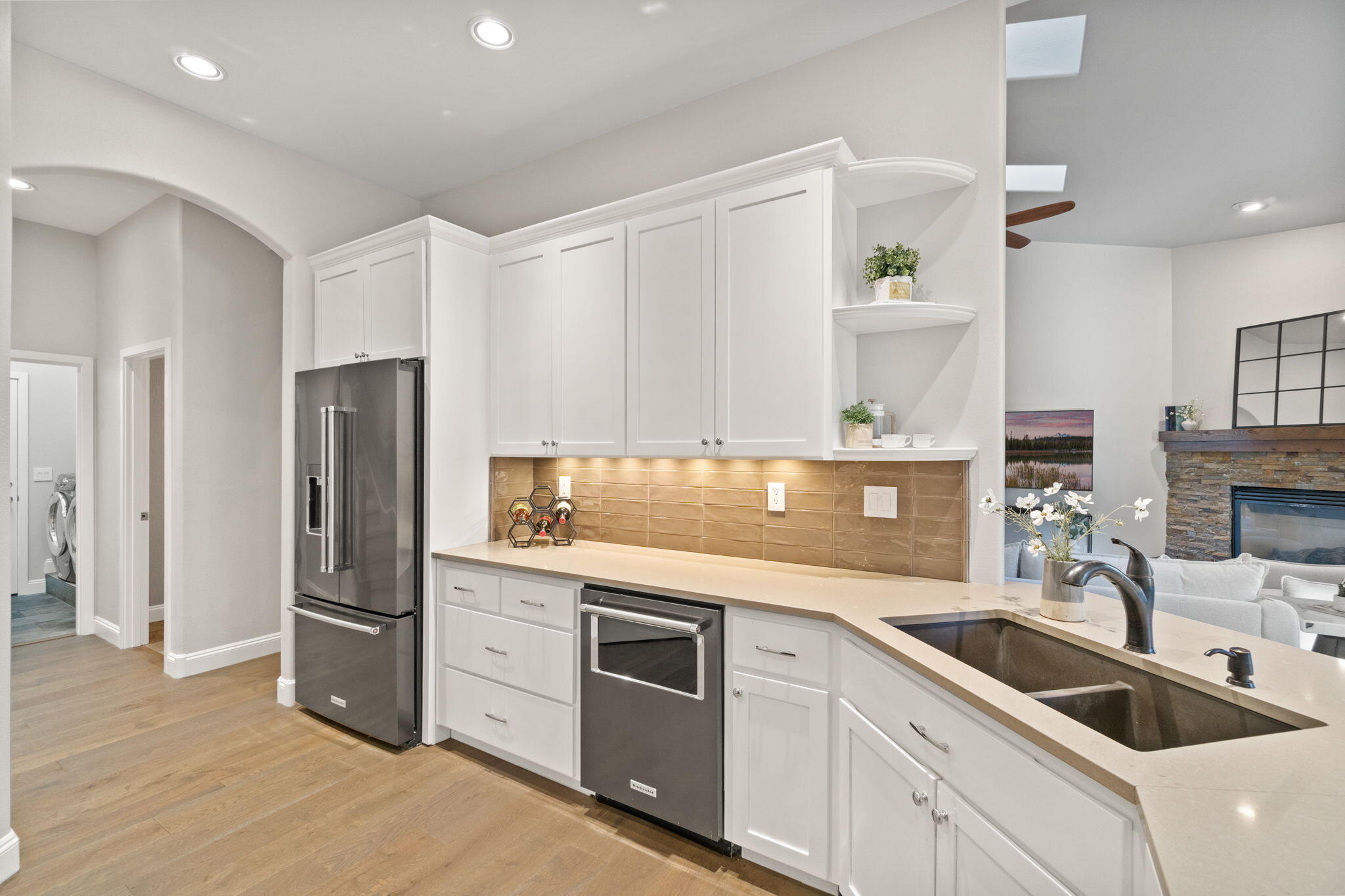 Broken Top - Residential