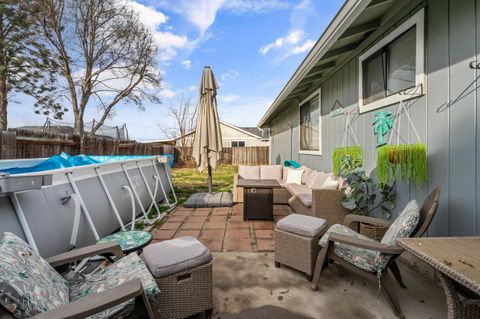 Tiny photo for 1426 Timothy Street, Central Point, OR 97502 (MLS # 220213036)