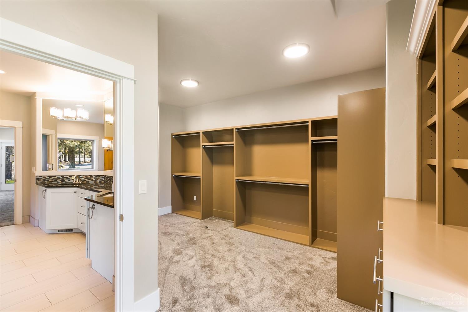 River Bend Estate - Residential