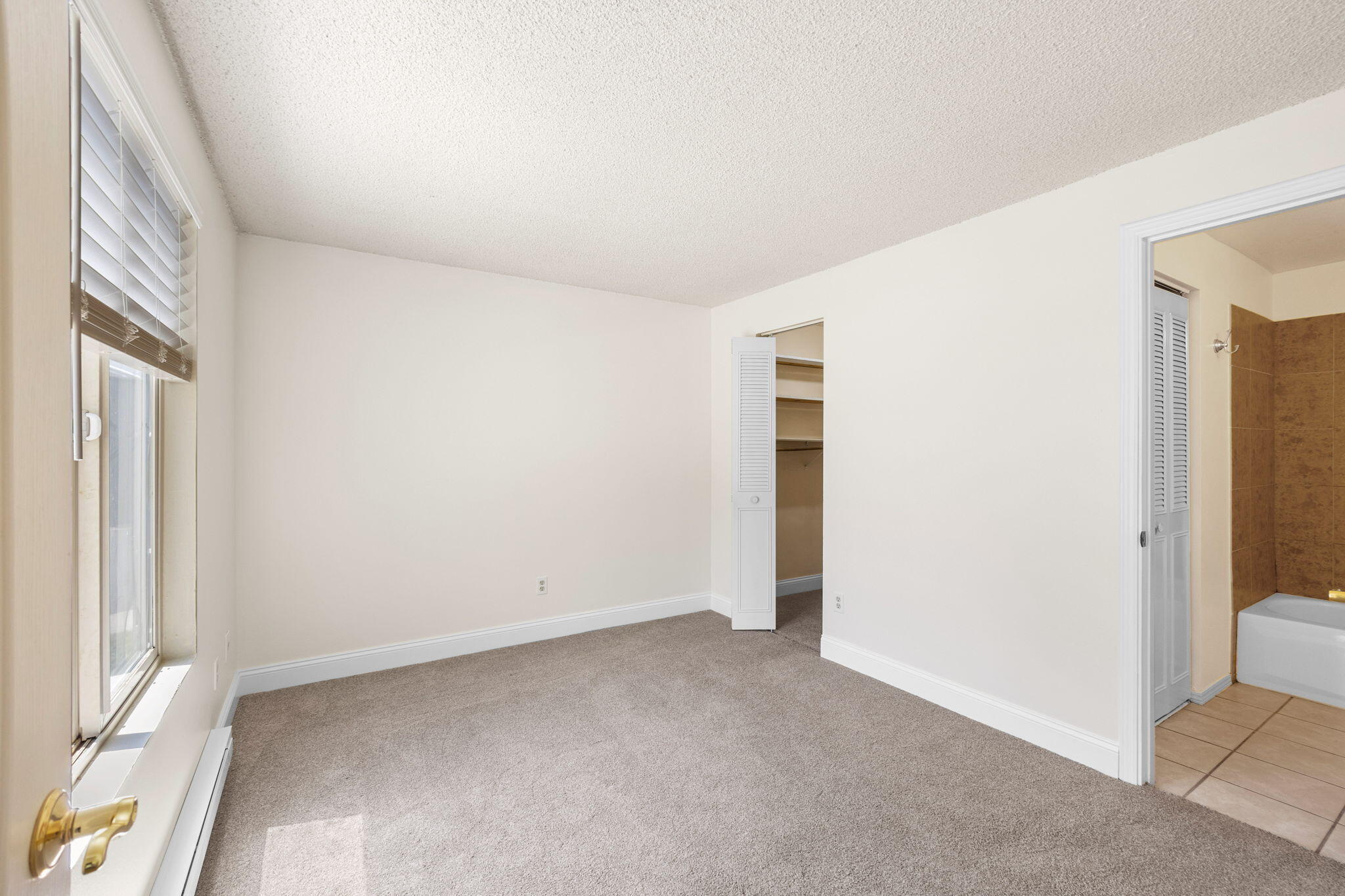 Burning Tree Vill - Residential