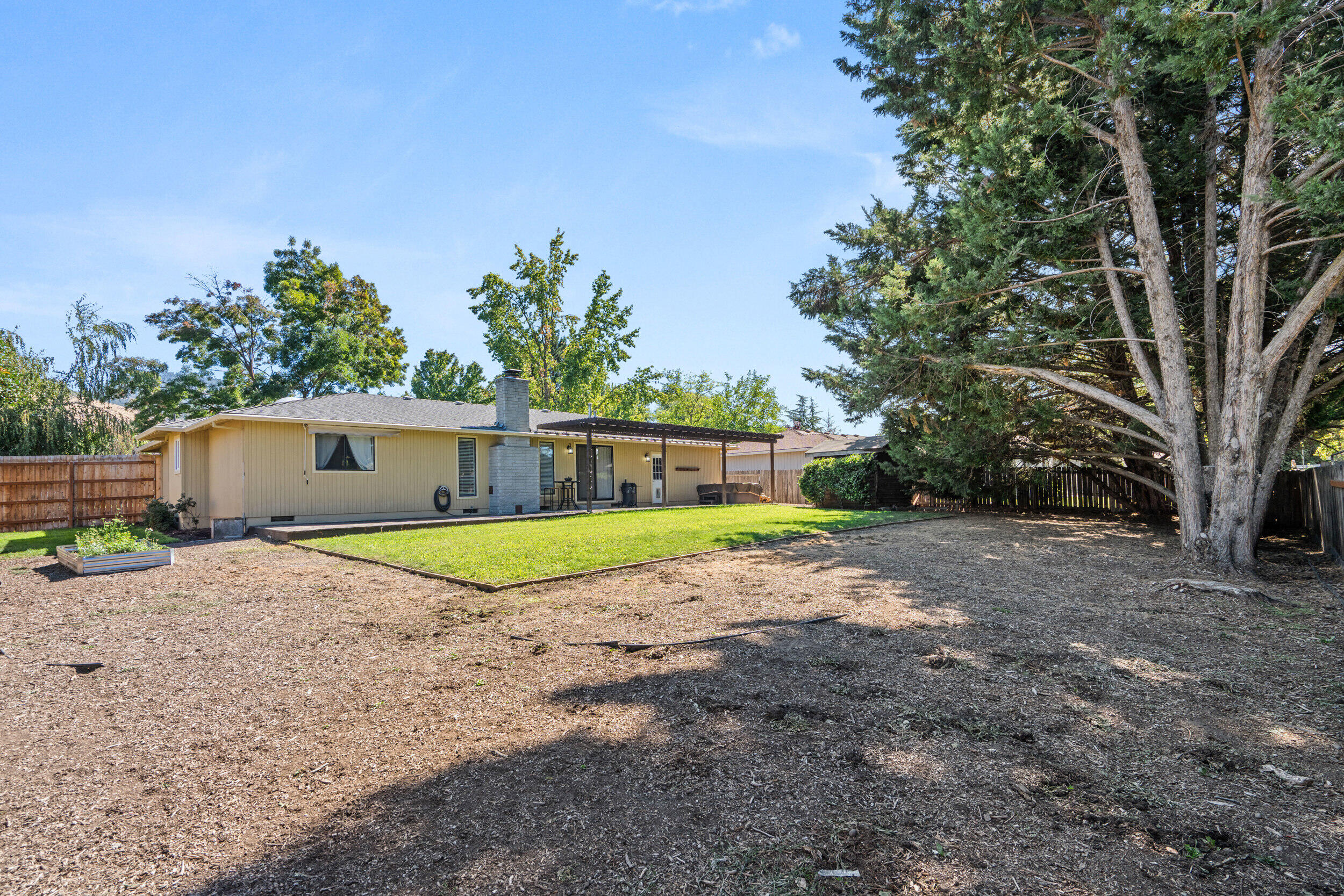 Royal Greens Estates Unit 1 - Residential