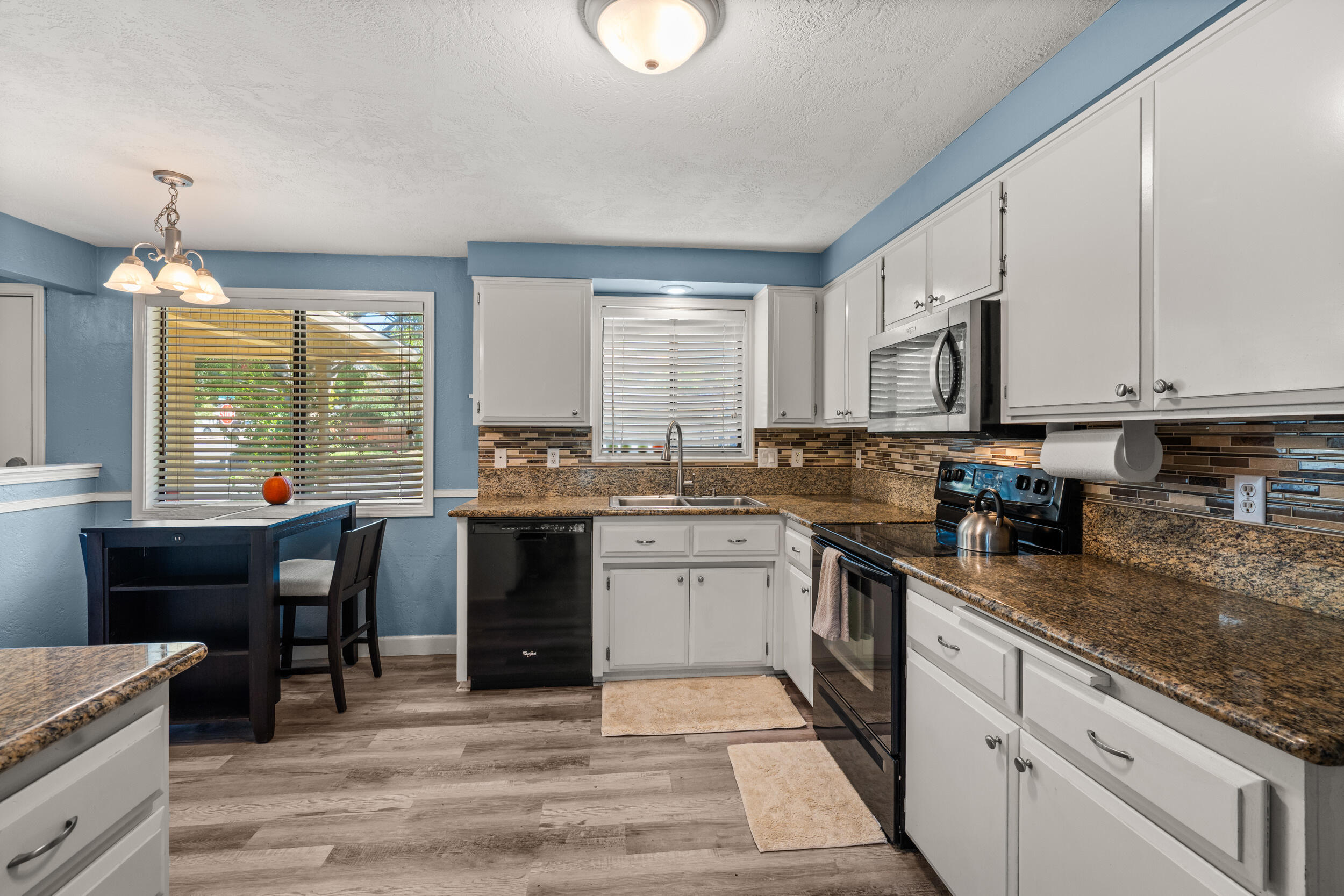 Royal Greens Estates Unit 1 - Residential