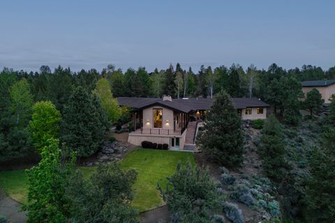 8050 NW Grubstake Way Redmond OR 97756