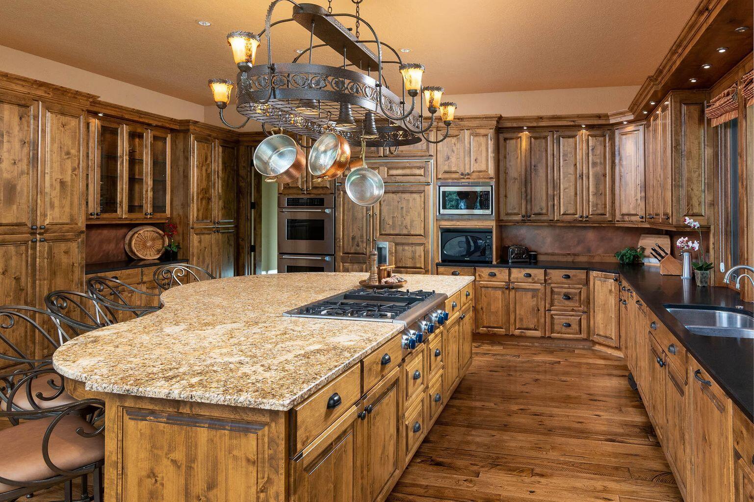 Aspen Lakes Golf Est - Residential