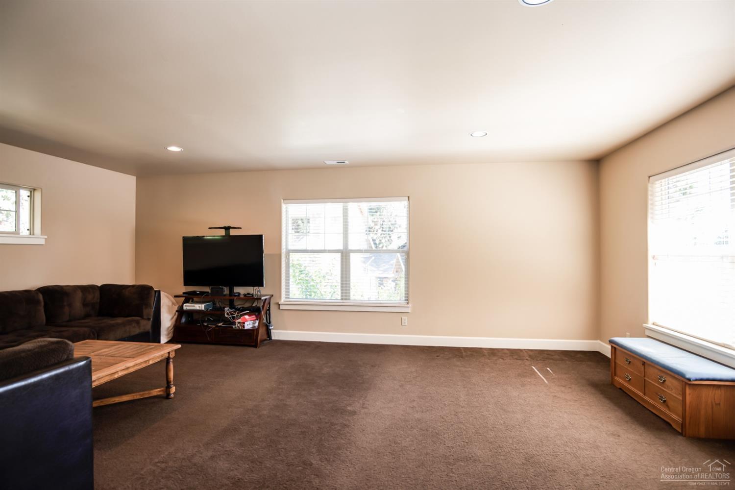 Mountain Pine - Residential