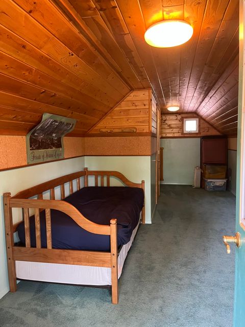 Tiny photo for 6900 Crowfoot Road, Trail, OR 97541 (MLS # 220221191)