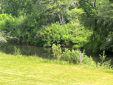 Tiny photo for 6900 Crowfoot Road, Trail, OR 97541 (MLS # 220221191)