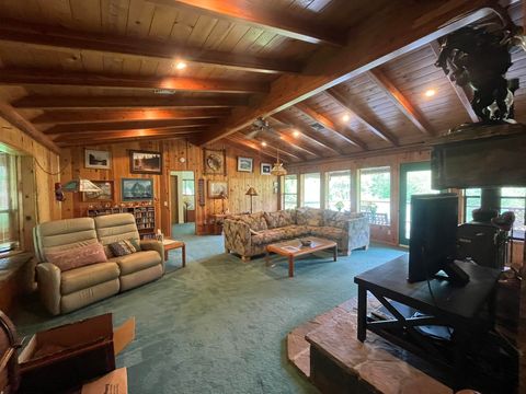 Tiny photo for 6900 Crowfoot Road, Trail, OR 97541 (MLS # 220221191)