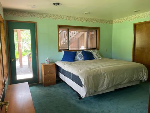 Tiny photo for 6900 Crowfoot Road, Trail, OR 97541 (MLS # 220221191)