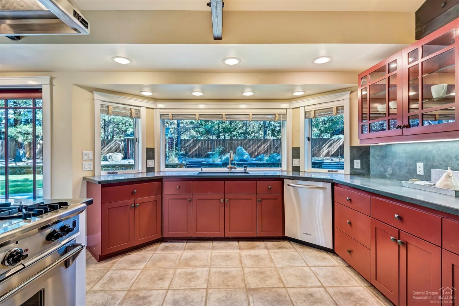 West Hills - Residential