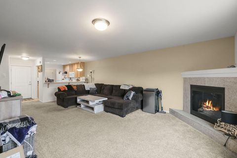 Tiny photo for 1147 SW Tee Lane, Prineville, OR 97754 (MLS # 220215675)