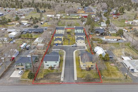 Tiny photo for 1147 SW Tee Lane, Prineville, OR 97754 (MLS # 220215675)