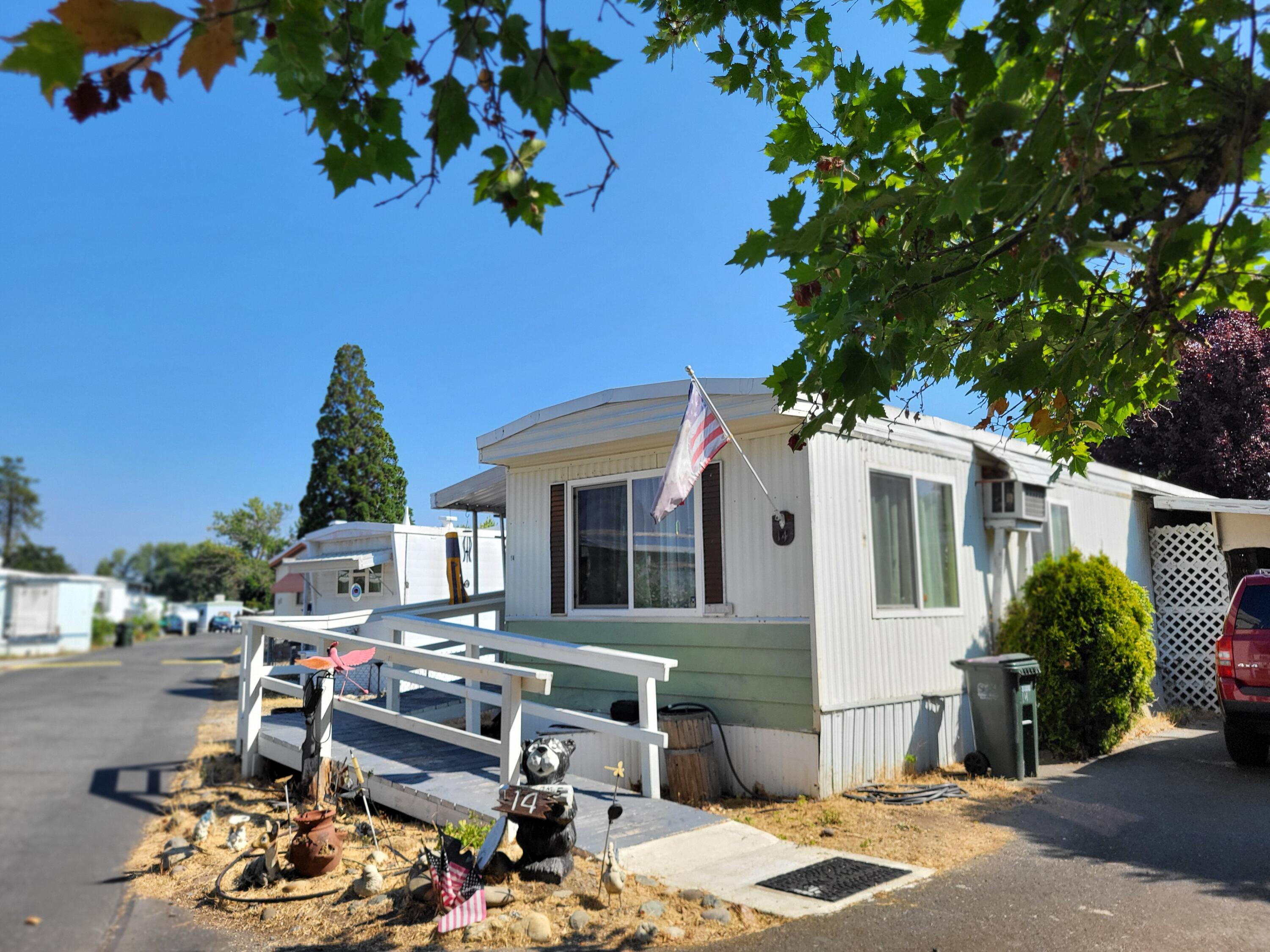 Redwood Industrial Subdivision - Residential