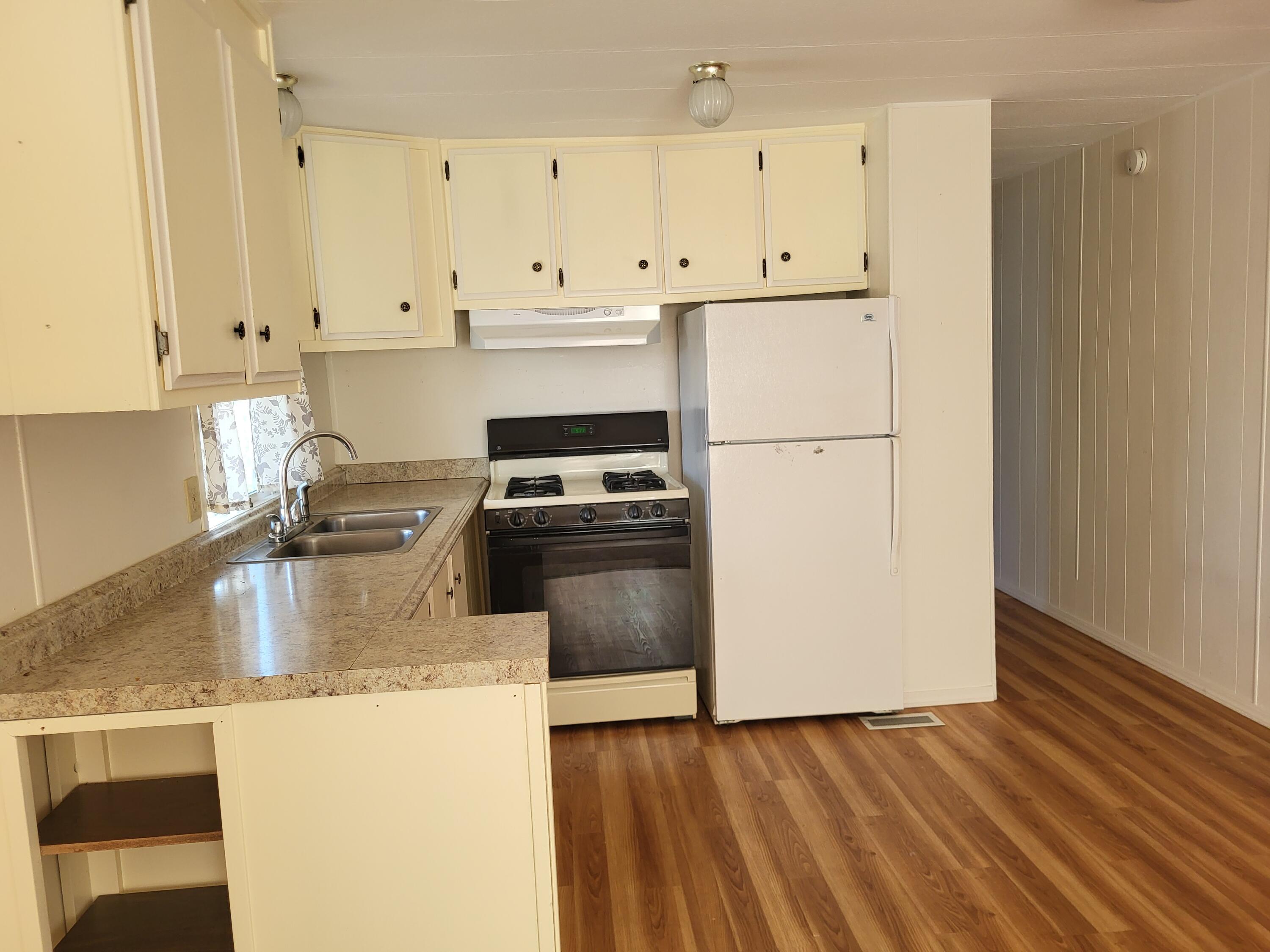 Redwood Industrial Subdivision - Residential