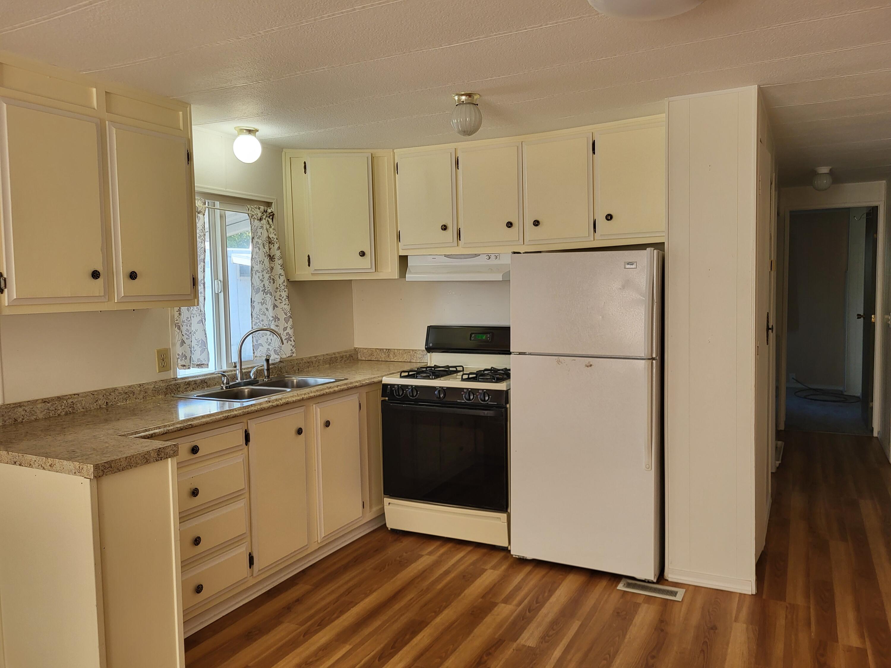 Redwood Industrial Subdivision - Residential