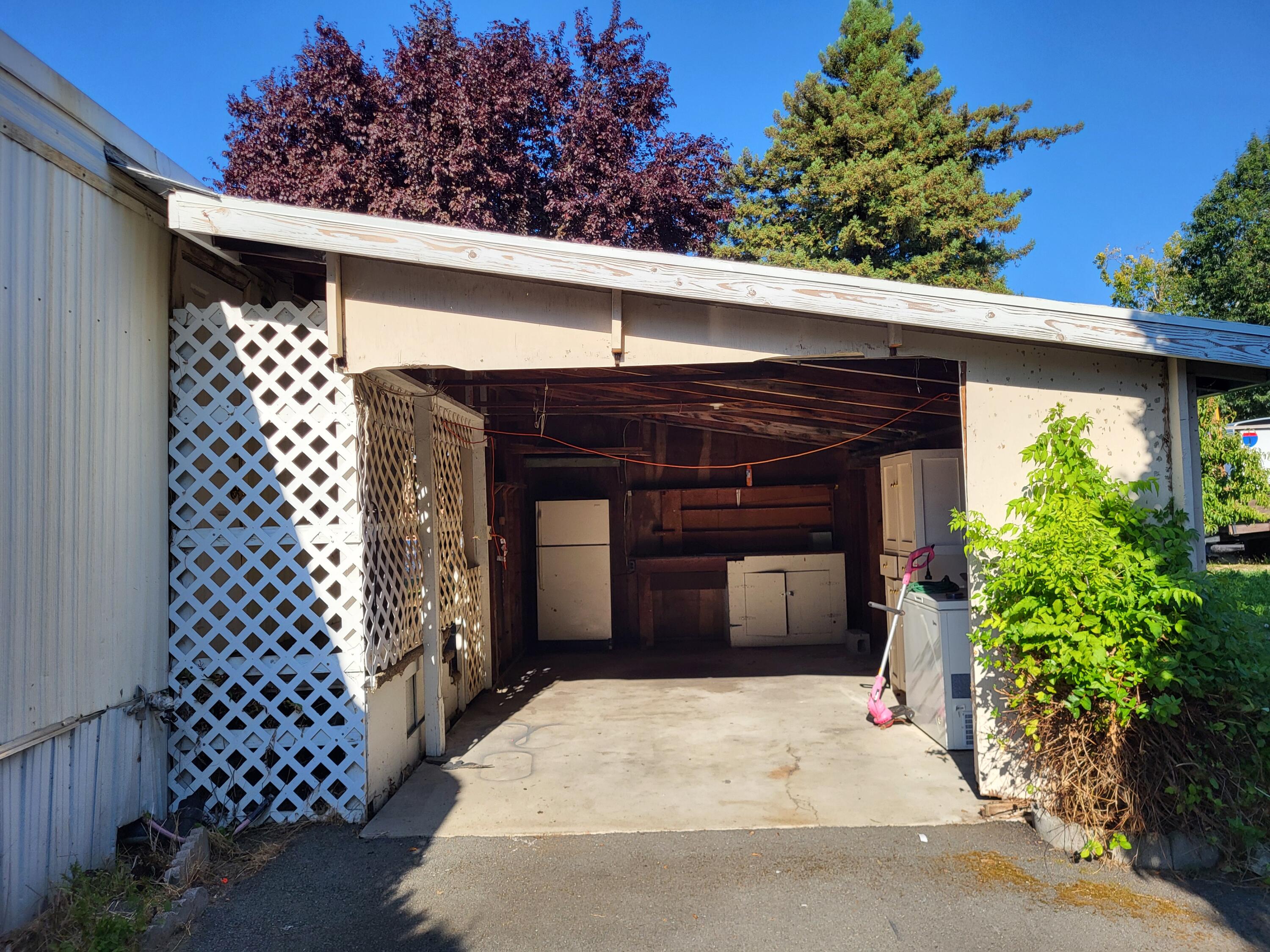 Redwood Industrial Subdivision - Residential