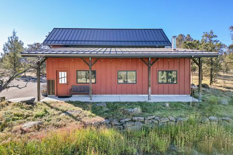 Tiny photo for 66279 Gerking Market Road, Bend, OR 97703 (MLS # 220219361)
