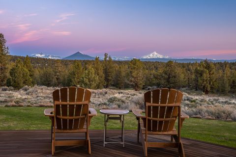 Tiny photo for 66279 Gerking Market Road, Bend, OR 97703 (MLS # 220219361)