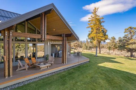 Tiny photo for 66279 Gerking Market Road, Bend, OR 97703 (MLS # 220219361)