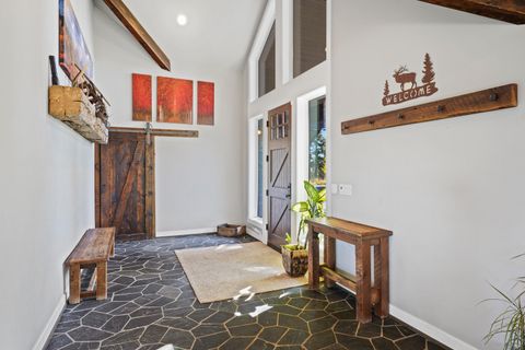 Tiny photo for 66279 Gerking Market Road, Bend, OR 97703 (MLS # 220219361)