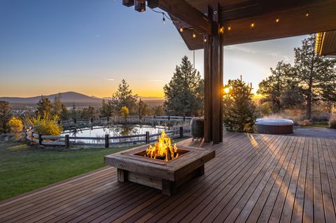 Tiny photo for 66279 Gerking Market Road, Bend, OR 97703 (MLS # 220219361)